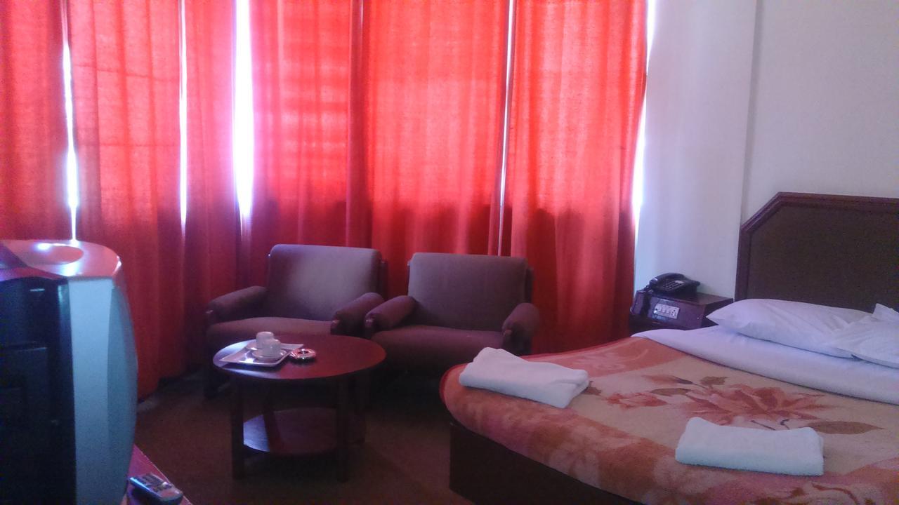 Hotel Blue Hills International Ooty Exterior foto